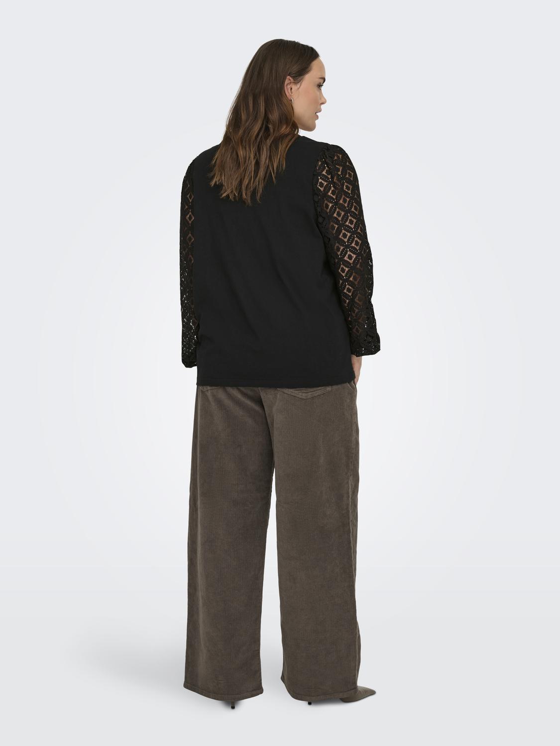 model_shot-back