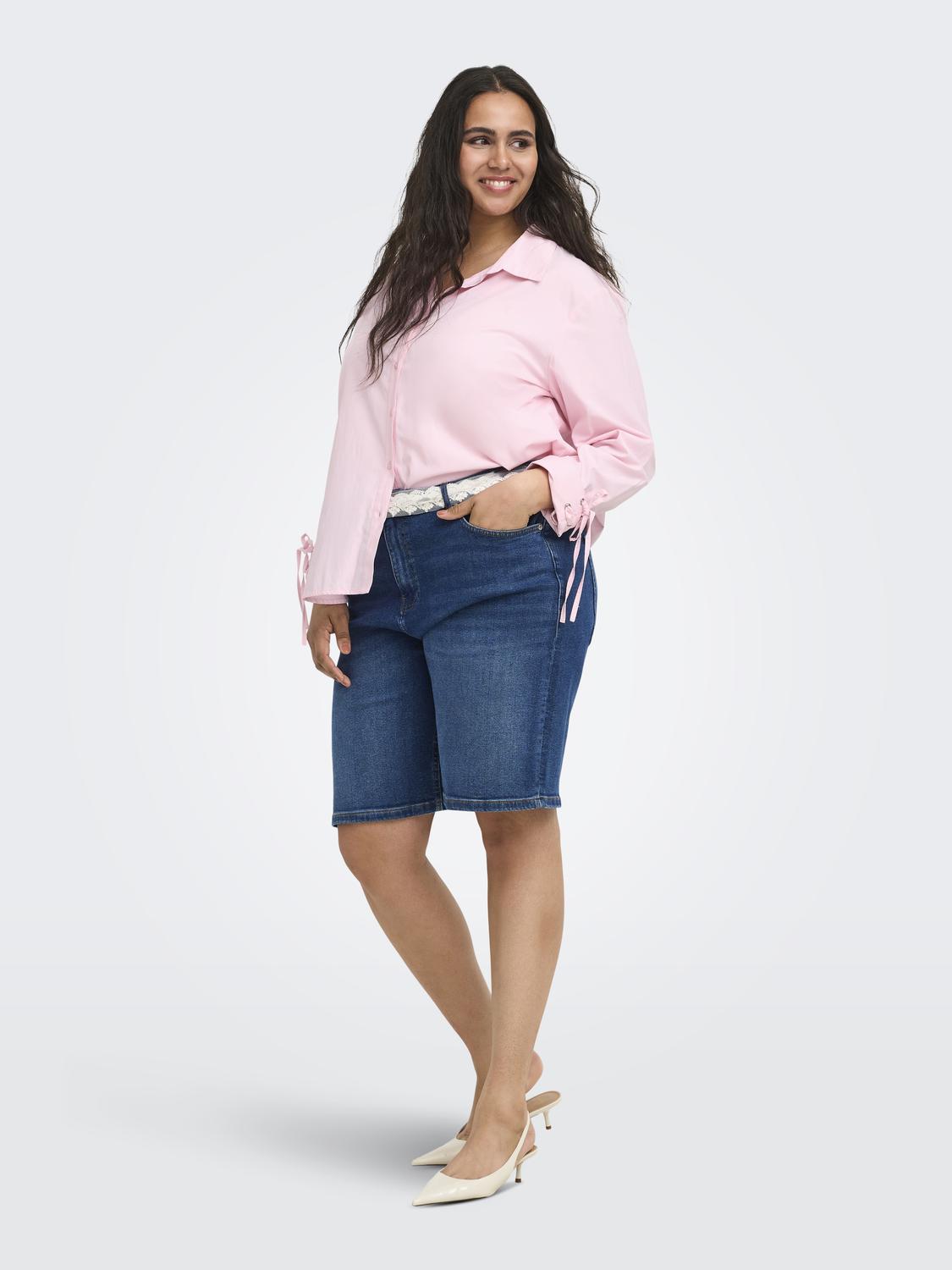 model_shot-front_full