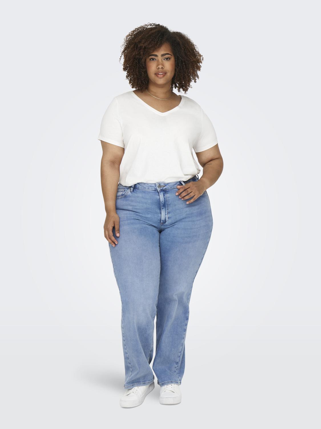 model_shot-front_full