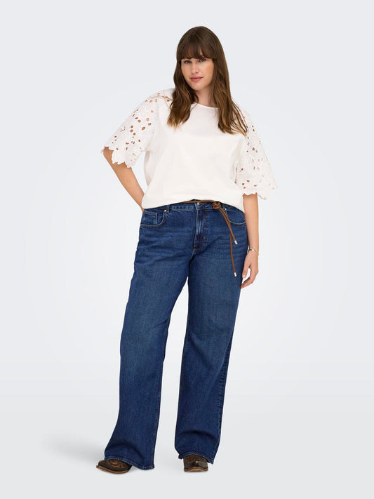 model_shot-front_full