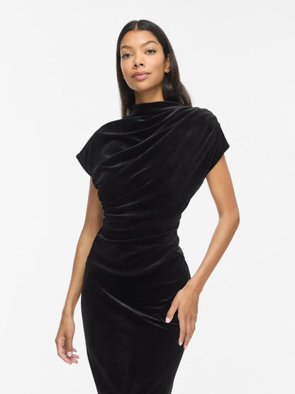 model_shot-front