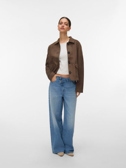 model_shot-front