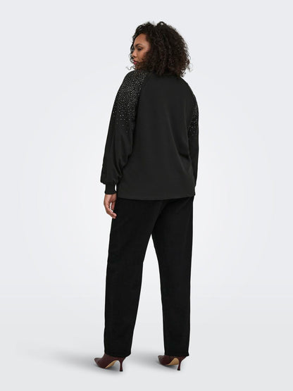 model_shot-back