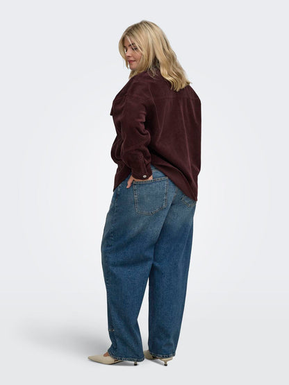 model_shot-back