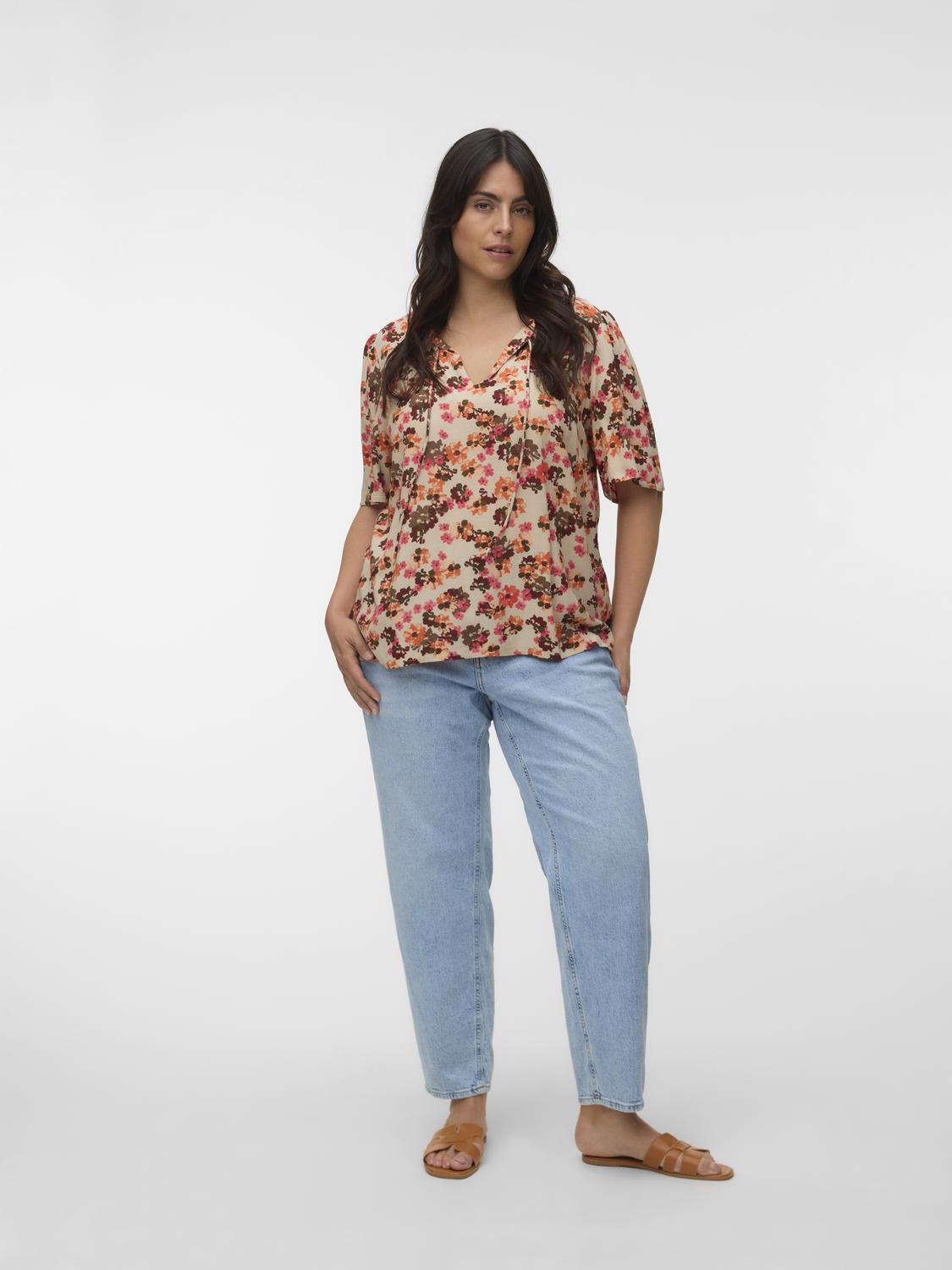 model_shot-front