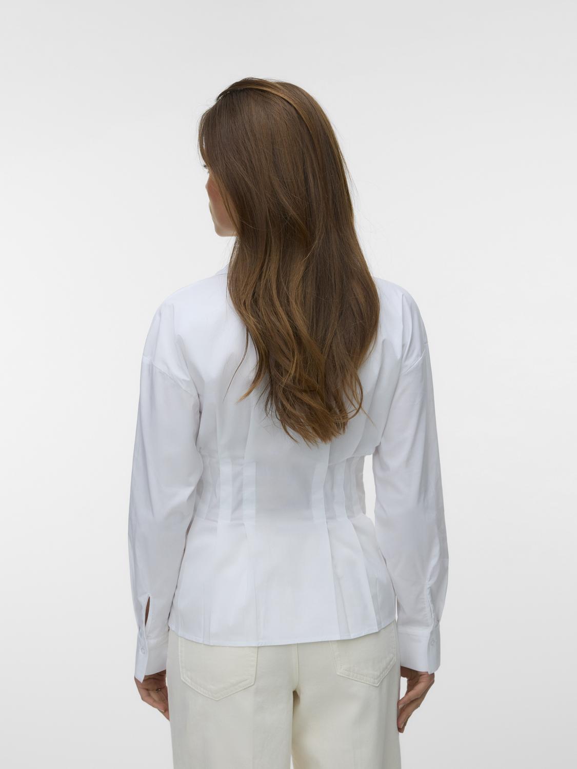 model_shot-back