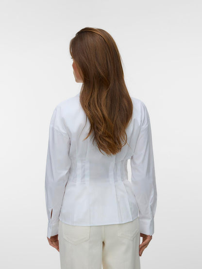 model_shot-back