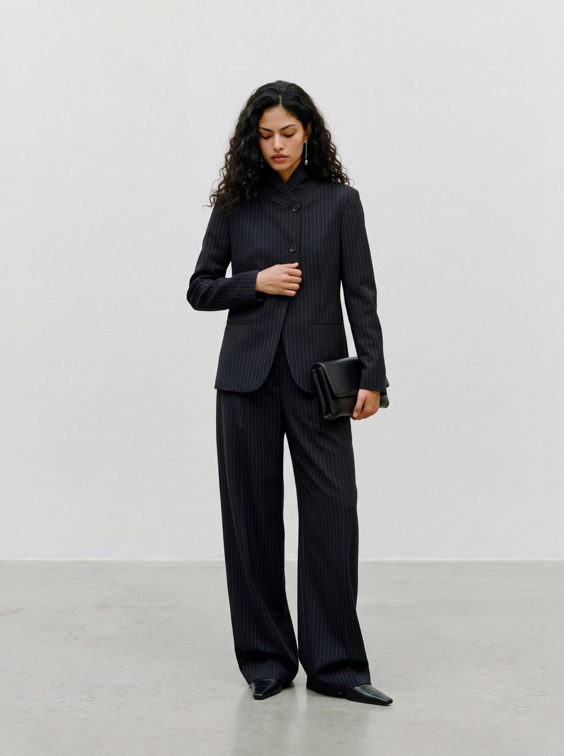 model_shot-front