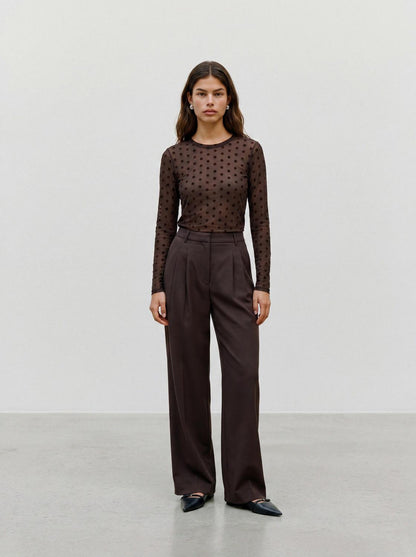 model_shot-front