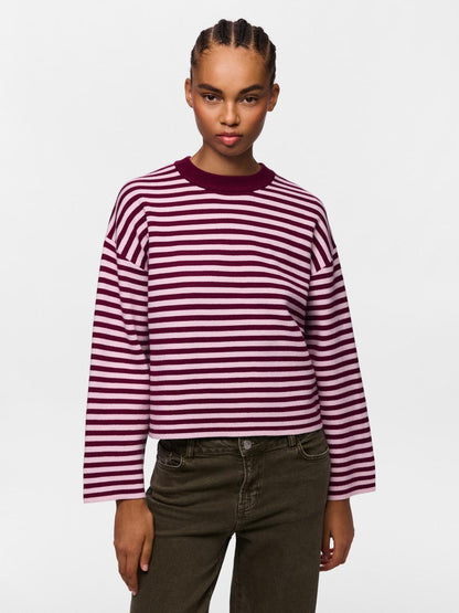 model_shot-front_full