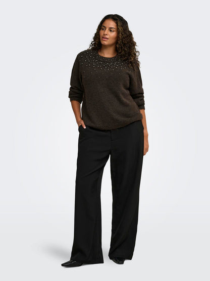 model_shot-front_full
