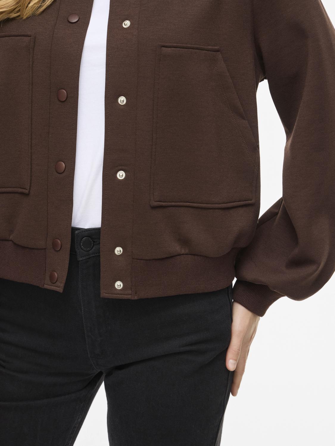 model_shot-detail