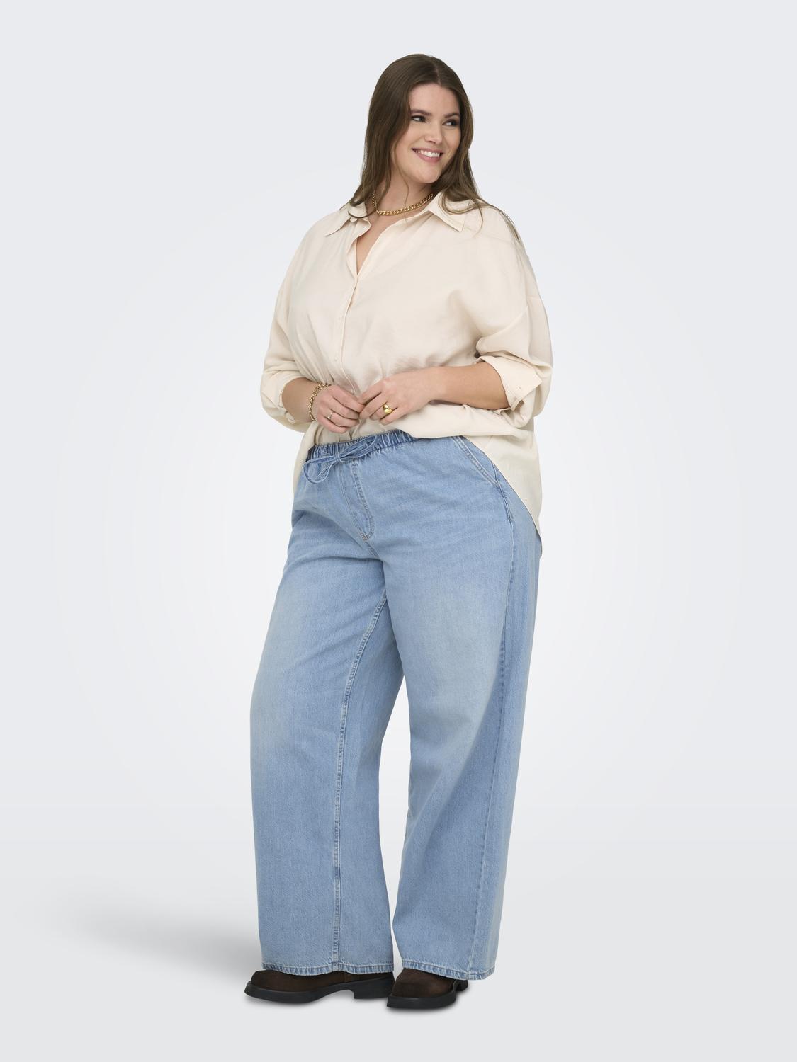 model_shot-front_full