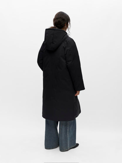 model_shot-back