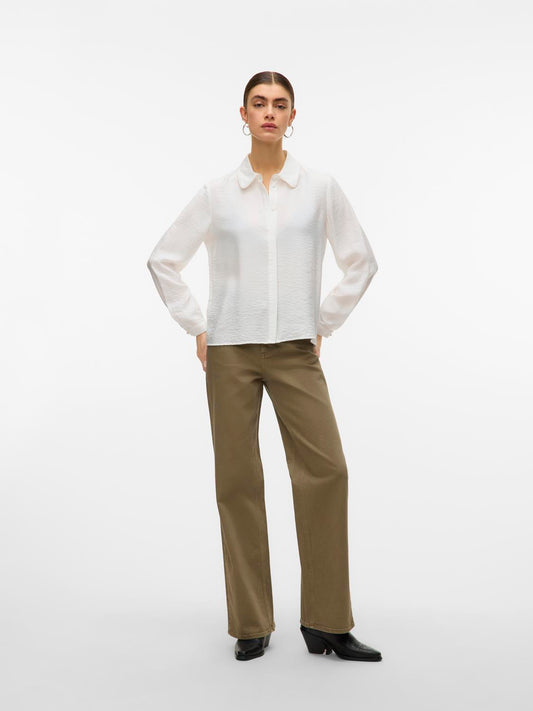 model_shot-front_full