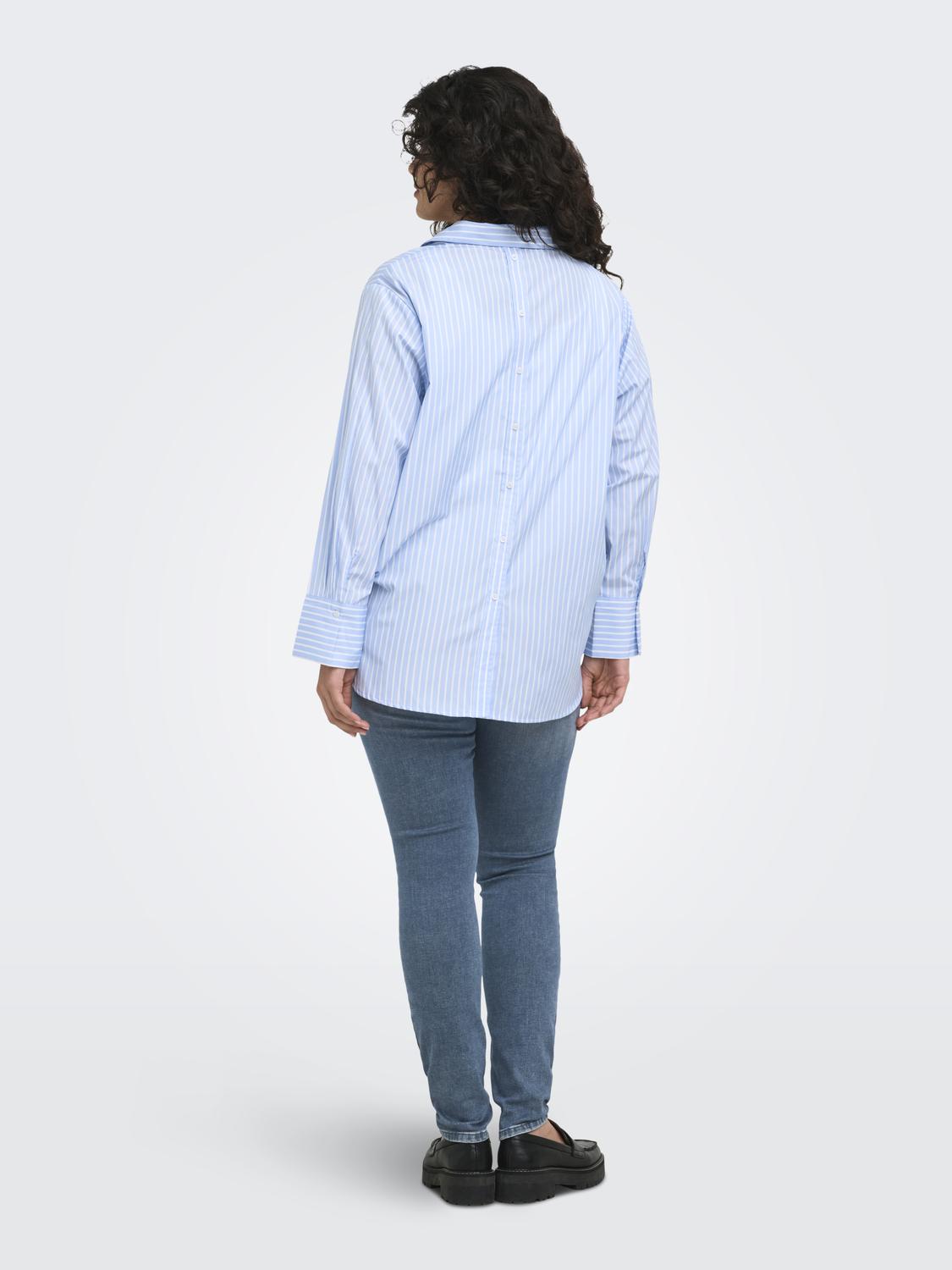 model_shot-back