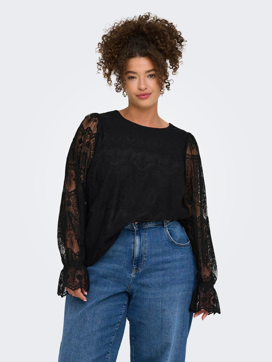 model_shot-front