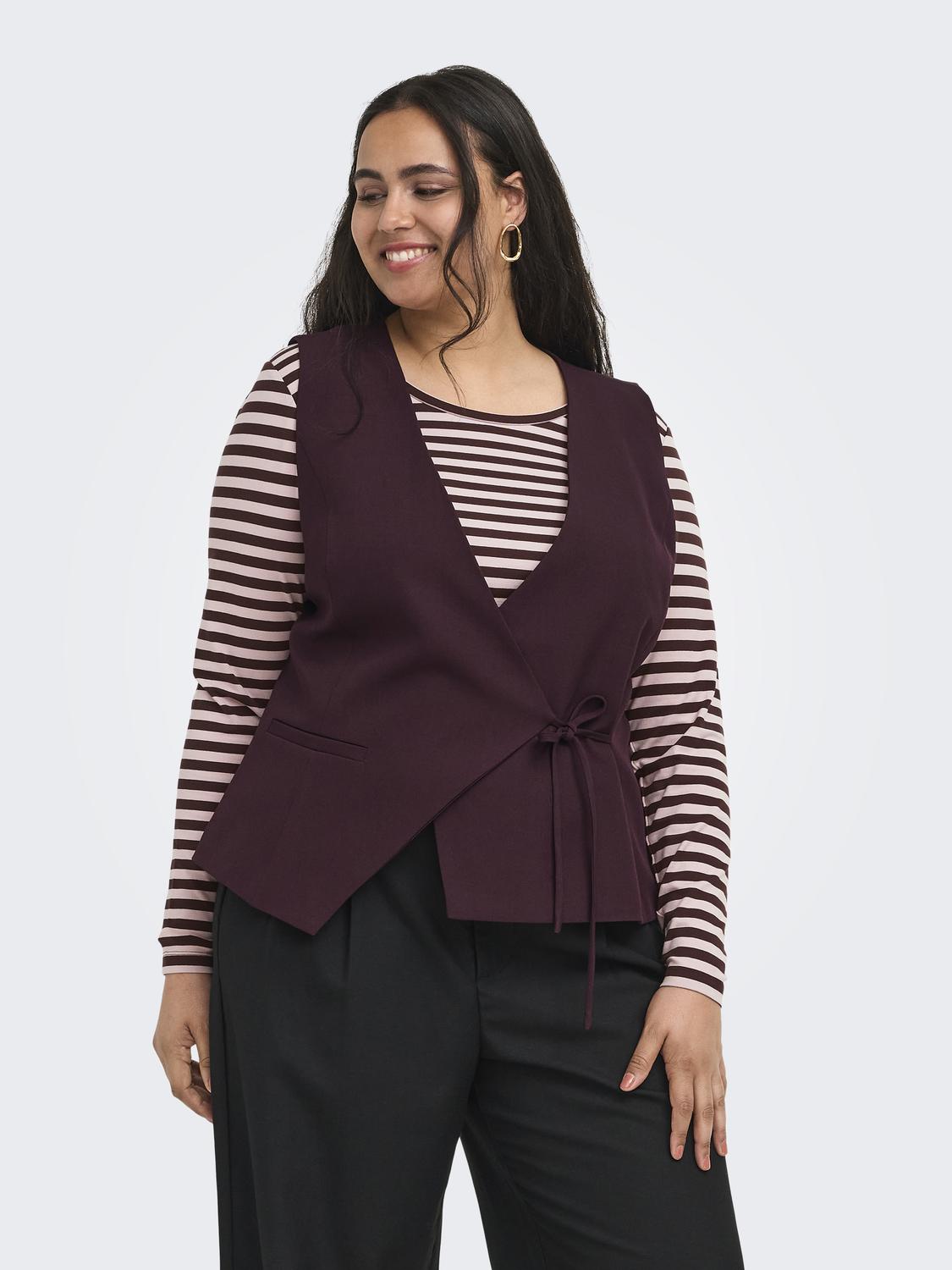 model_shot-front