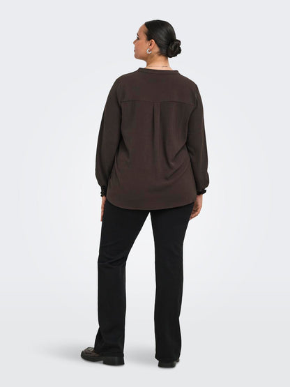 model_shot-back