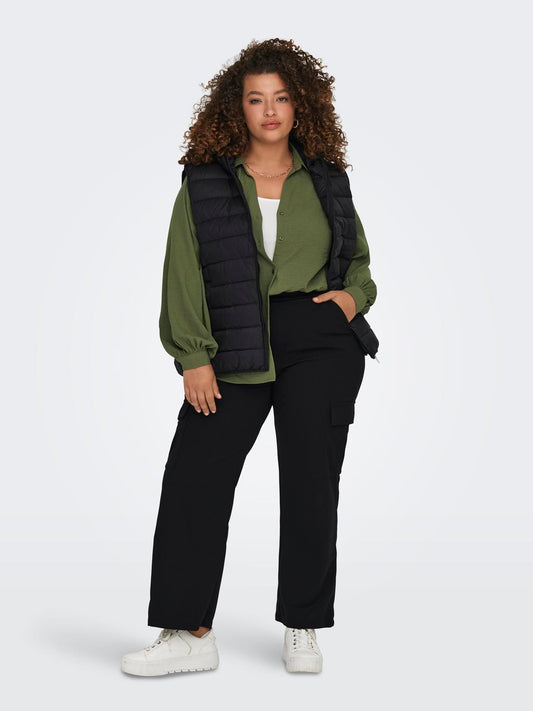 model_shot-front_full