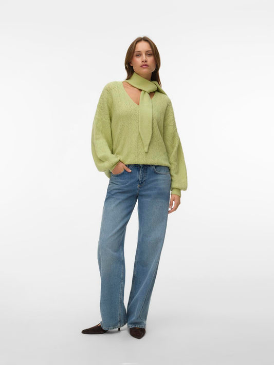 model_shot-front
