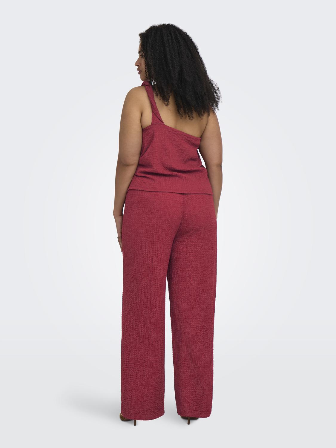 model_shot-back