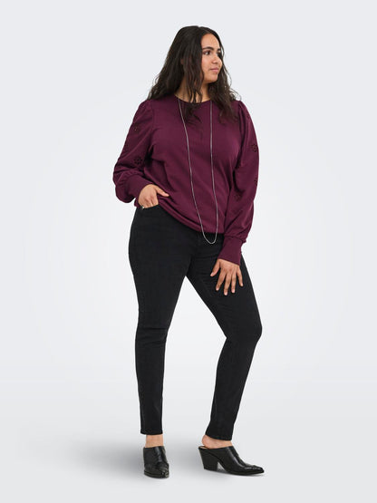 model_shot-front_full