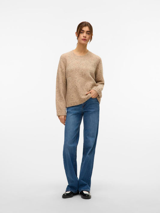 model_shot-front_full