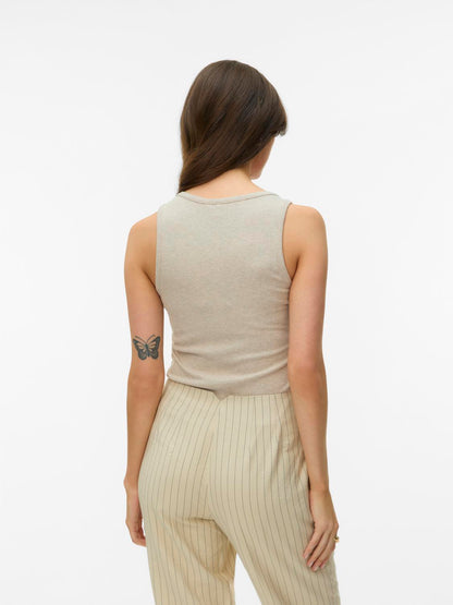 model_shot-back