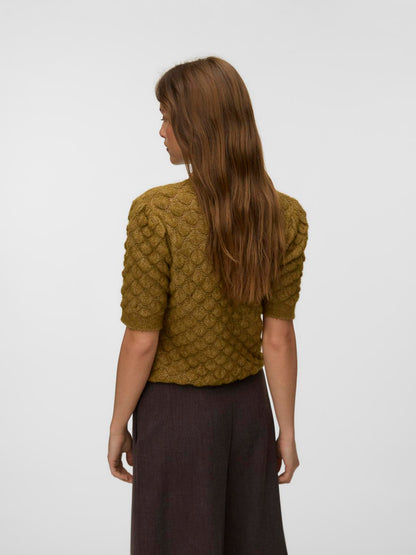 model_shot-back