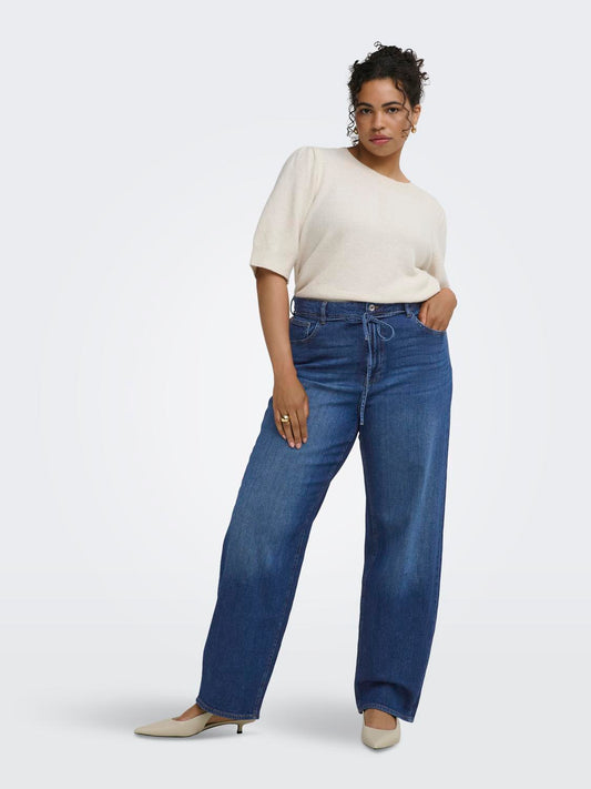 model_shot-front_full