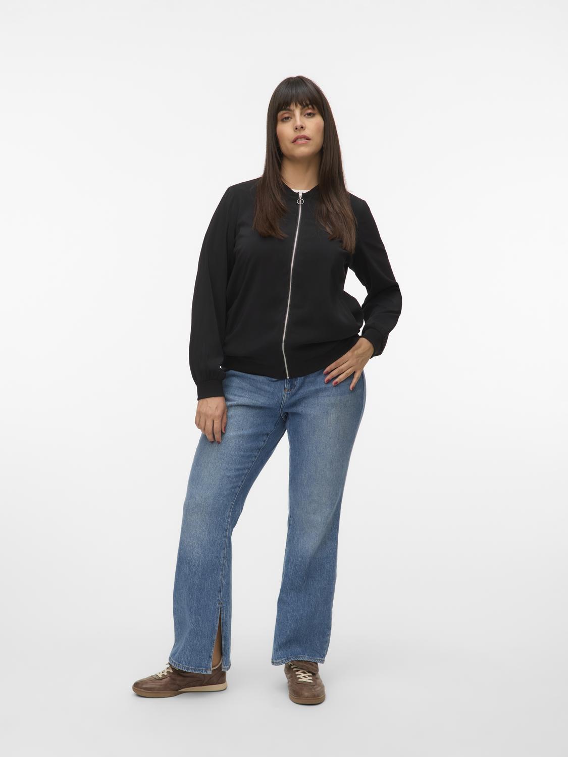 model_shot-front_full