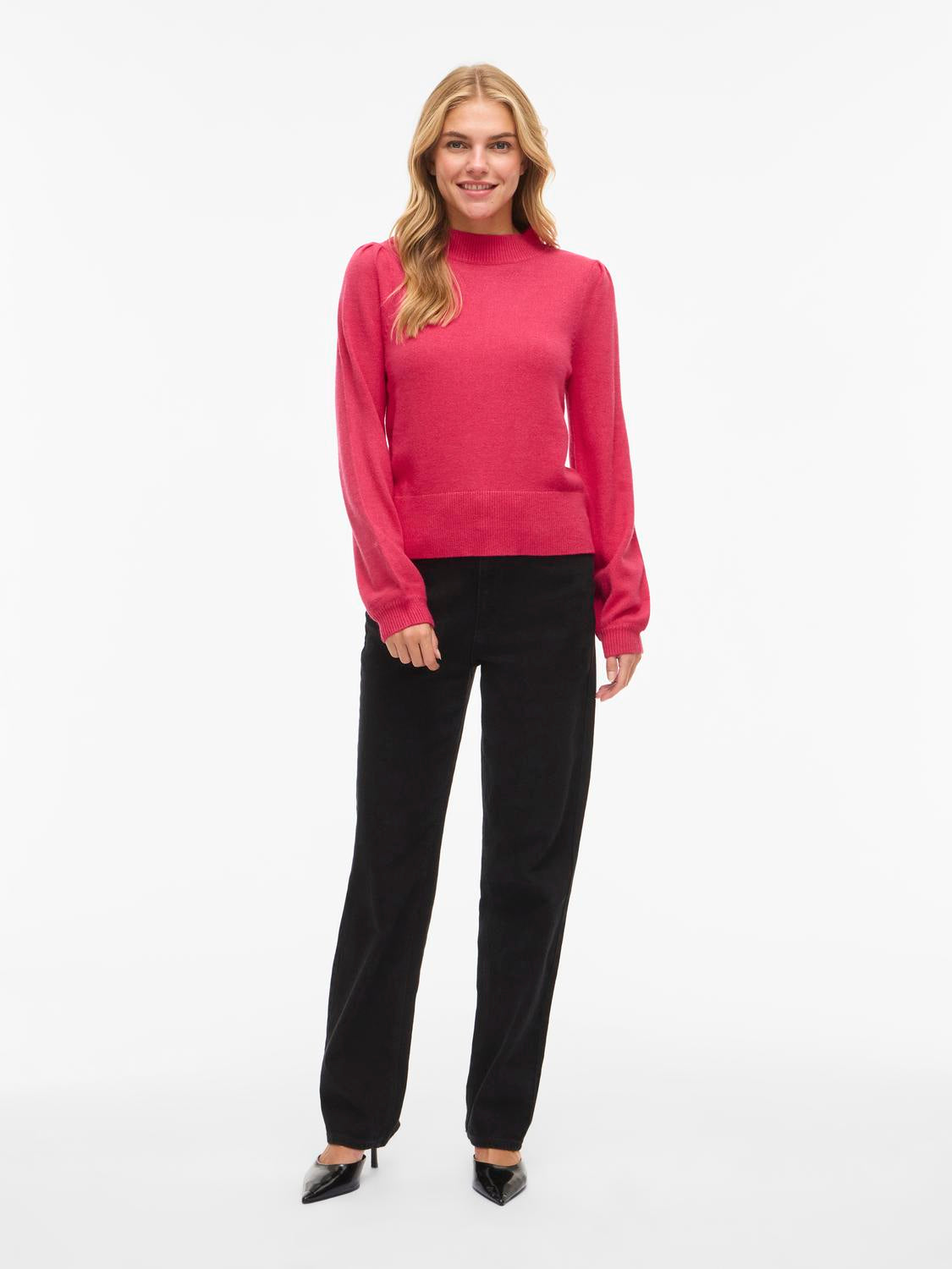 model_shot-front_full