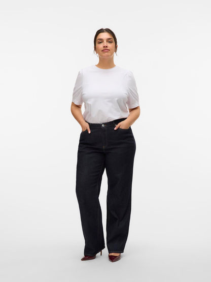 model_shot-front_full