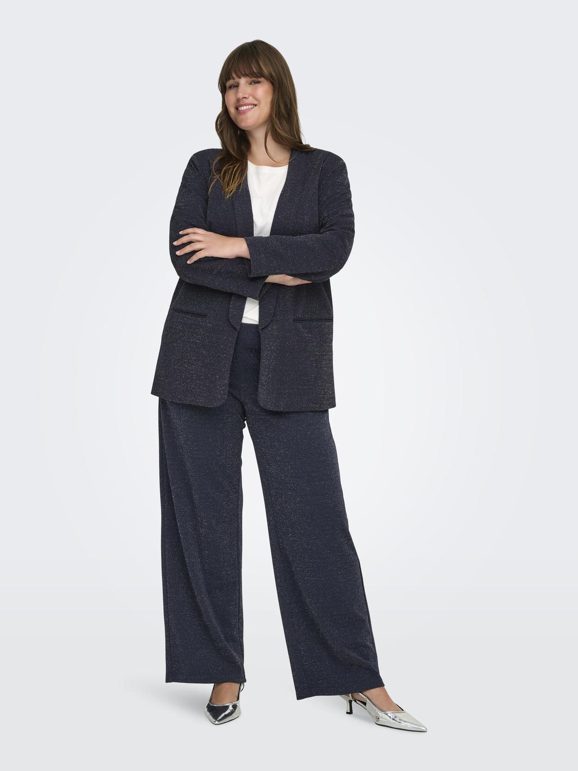 model_shot-front_full