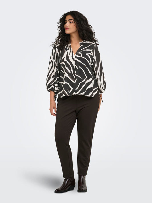 model_shot-front_full
