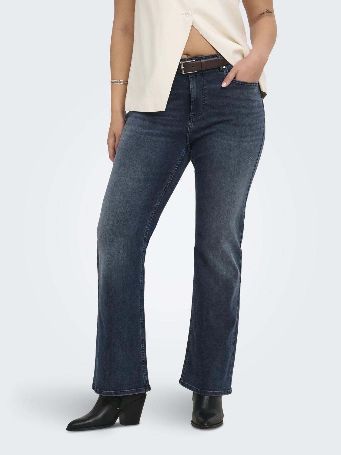 model_shot-front