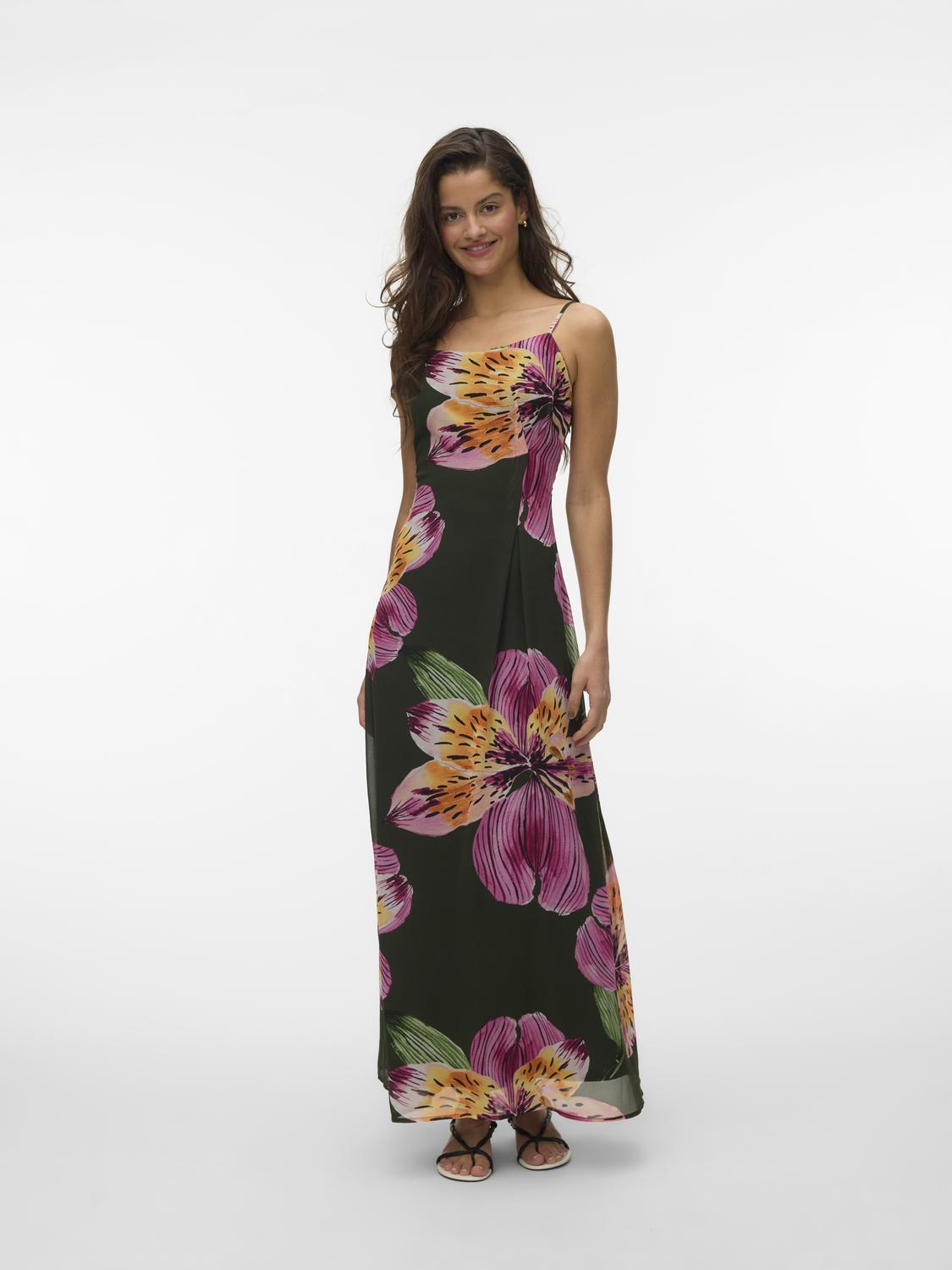 model_shot-front