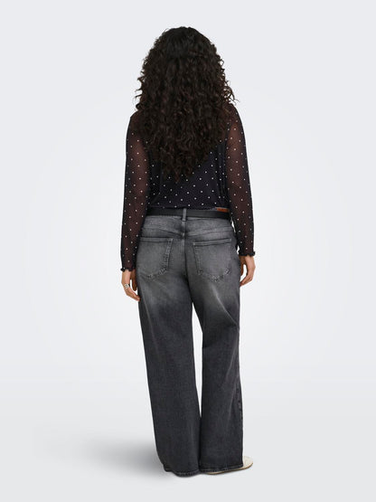 model_shot-back