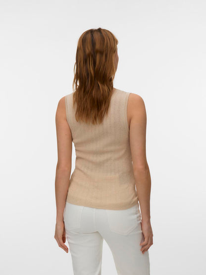 model_shot-back