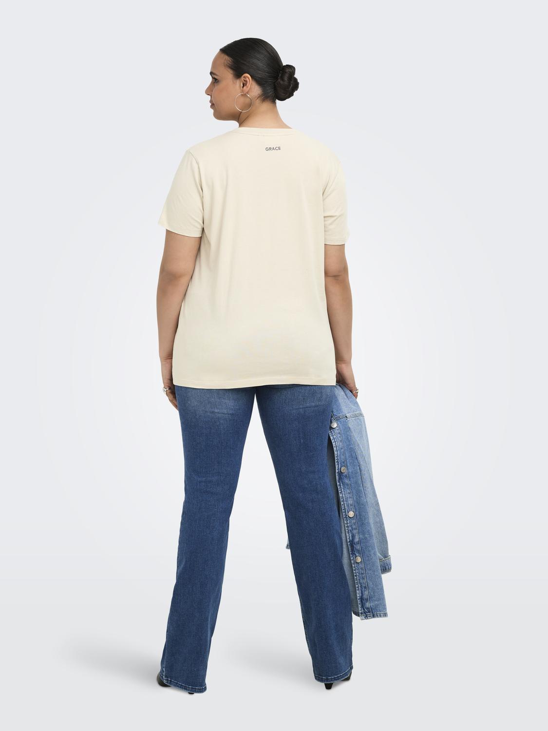 model_shot-back