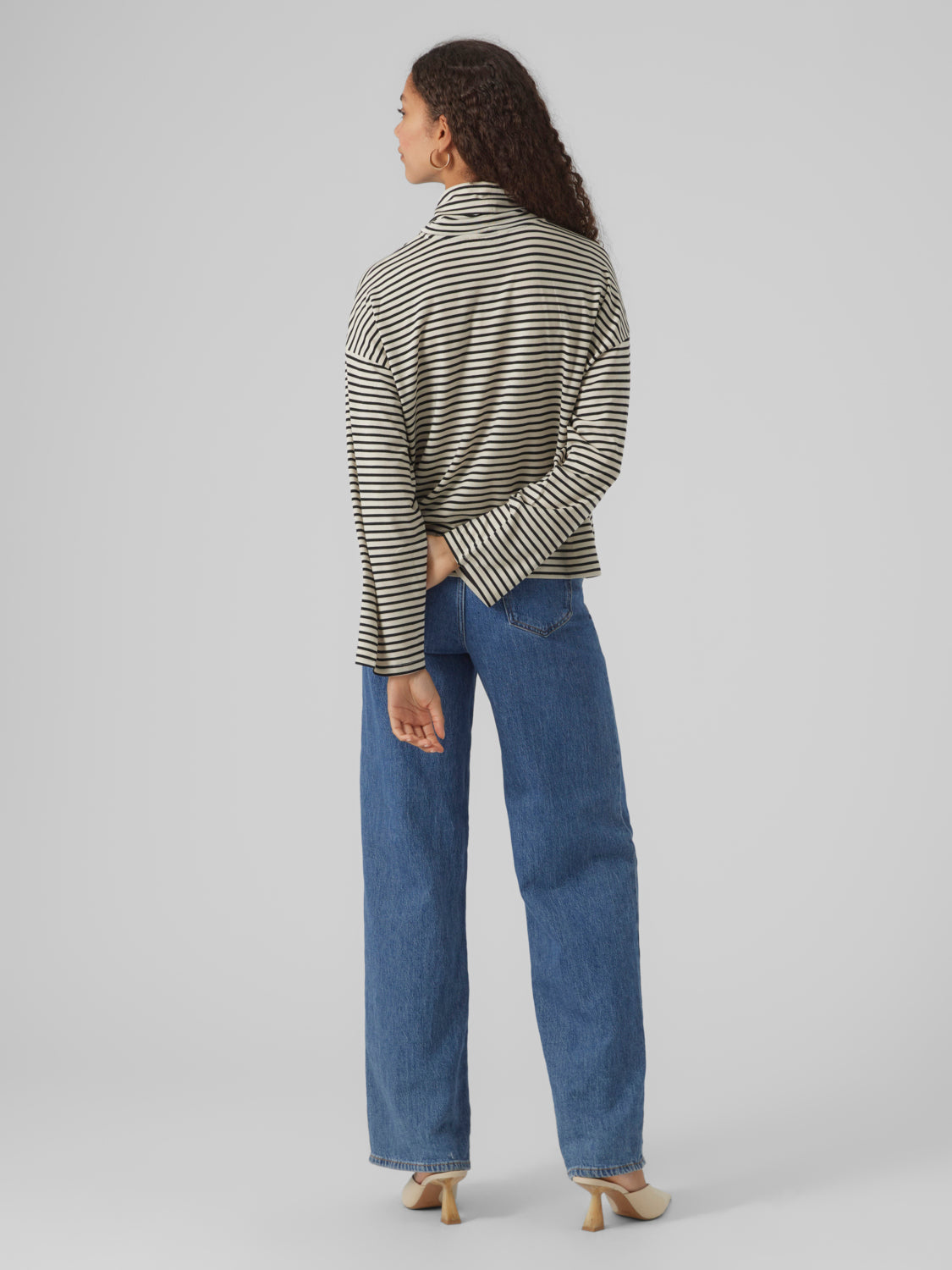 Vmfiona Ls Roll Neck Short Top Tops